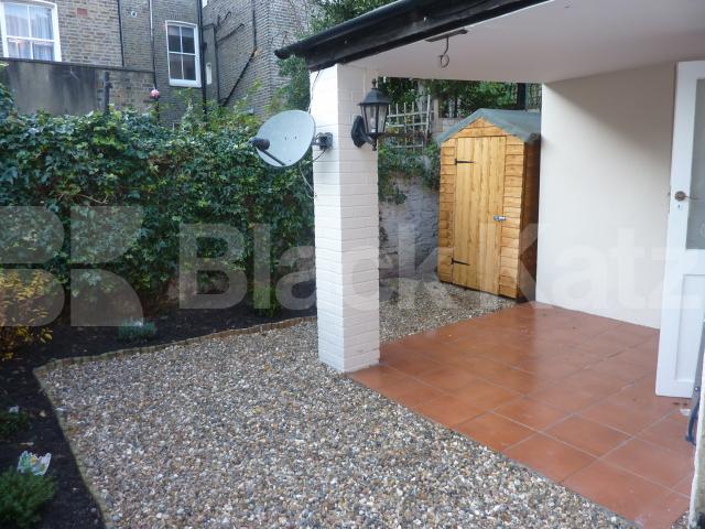 			NEW INSTRUCTION!, 2 Bedroom, 1 bath, 1 reception Ground Floor Flat			 Fernhead Road, MAIDA VALE